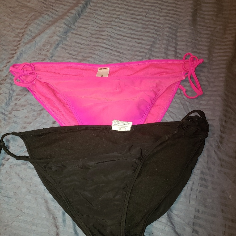 BUNDLE! 4 bathing suit bottoms!